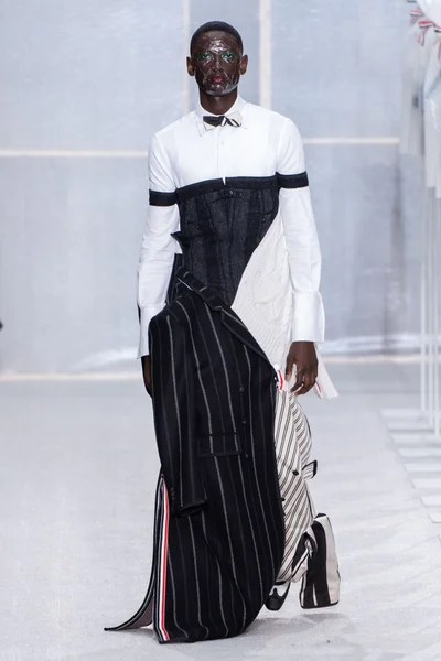 Look 35